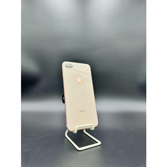 iPhone 8 plus 64GB 99% iPhone 8 plus 64GB 99%