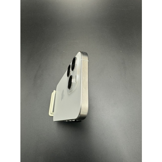 iPhone 15 Pro 128gb Silver Chưa Qua Sử Dụng iPhone 15 Pro 128gb Silver Chưa Qua Sử Dụng