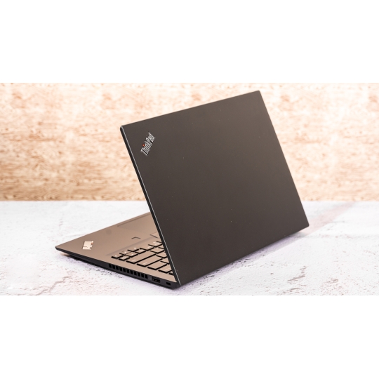 Laptop Lenovo Thinkpad X1 Carbon (Intel Core i5-7200U/ Ram 8GB DDR4/ SSD 256Gb/ 14″ FHD)