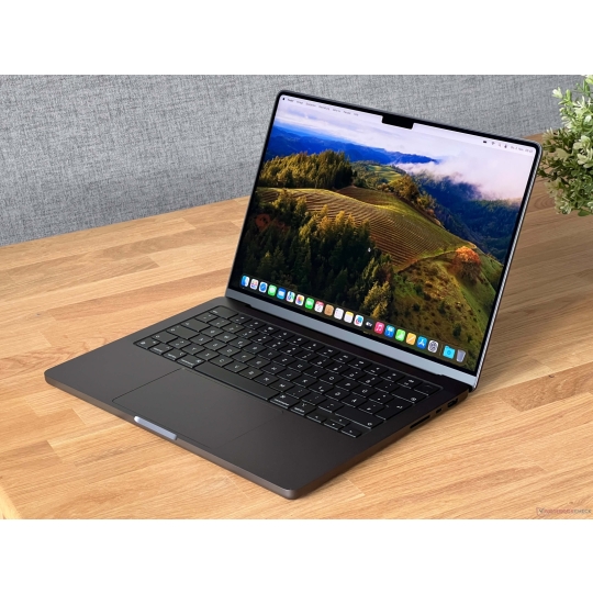 Macbook Pro M3 14in 18Gb 512Gb 99%
